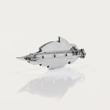 Load image into Gallery viewer, Ajei Feather Brooch