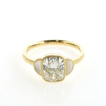 Load image into Gallery viewer, Berdoa Cushion Diamond and MOP Sparkle
