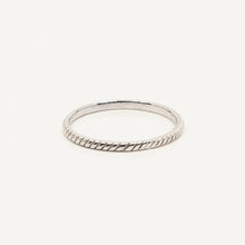 Load image into Gallery viewer, Cosmo Single Twisted Silver Rhodium Ring
