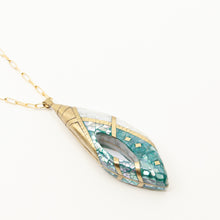 Load image into Gallery viewer, Eska Drop Pendant Necklace