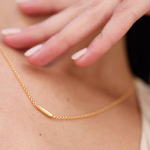 Load image into Gallery viewer, LUNA Needle Necklace
