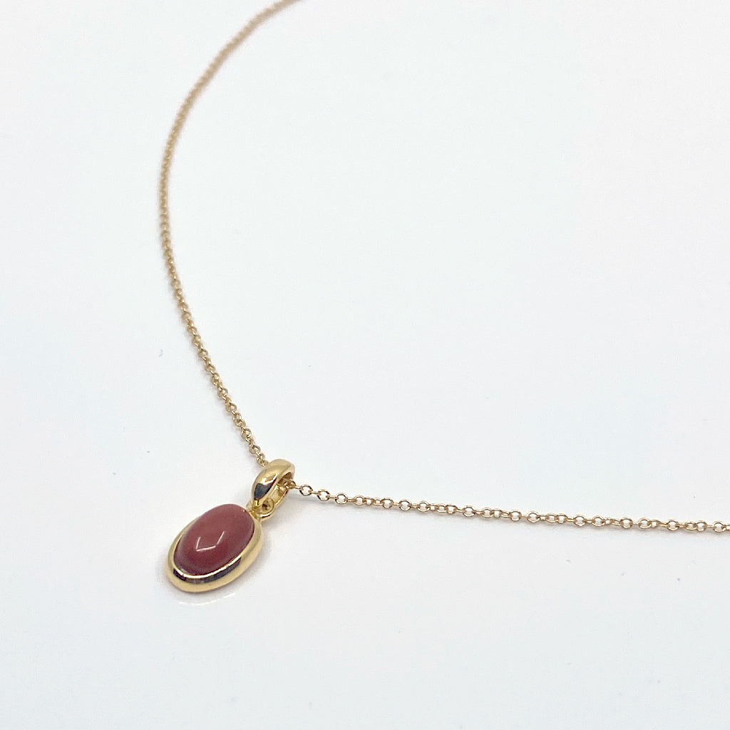 Magic Rouge Red Jasper Oval Pendant Necklace