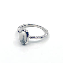 Load image into Gallery viewer, Daniella Silver Oval Stack Ring
