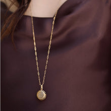 Load image into Gallery viewer, Vida Cage Pendant Necklace
