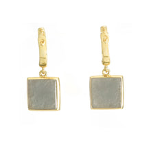 Load image into Gallery viewer, Vida Cube Flip Earrings
