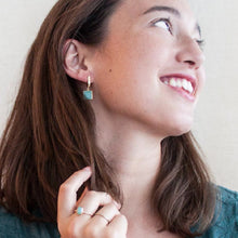 Load image into Gallery viewer, Vida Cube Flip Earrings