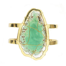Load image into Gallery viewer, Vida Green Polished Rock Cuff