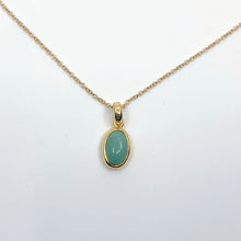 Load image into Gallery viewer, Yin Midori Green Aventurine Oval Necklace