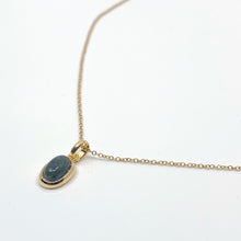 Load image into Gallery viewer, Umbra Oval Labradorite Pendant Necklace
