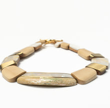 画像をギャラリービューアに読み込む, Necklace of different shaped white wooden segments inlaid with mother of pearl and abalone shell and brass
