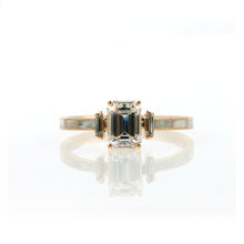 Load image into Gallery viewer, Jumlah Sparkle Emerald cut MOP
