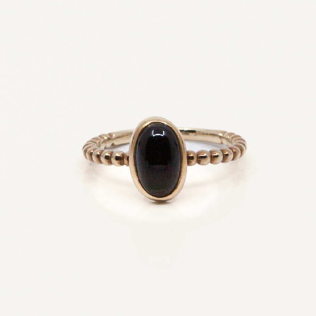 Umbra Small Oval Onyx Stack Ring
