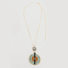 Load image into Gallery viewer, Vida Round Pendant Necklace
