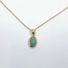 Load image into Gallery viewer, Yin Midori Green Aventurine Oval Necklace
